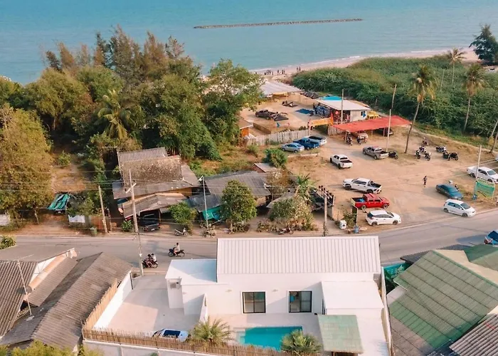 Villa All Day Pool Villa Hat Chao Samran หาดเจ้าสำราญ